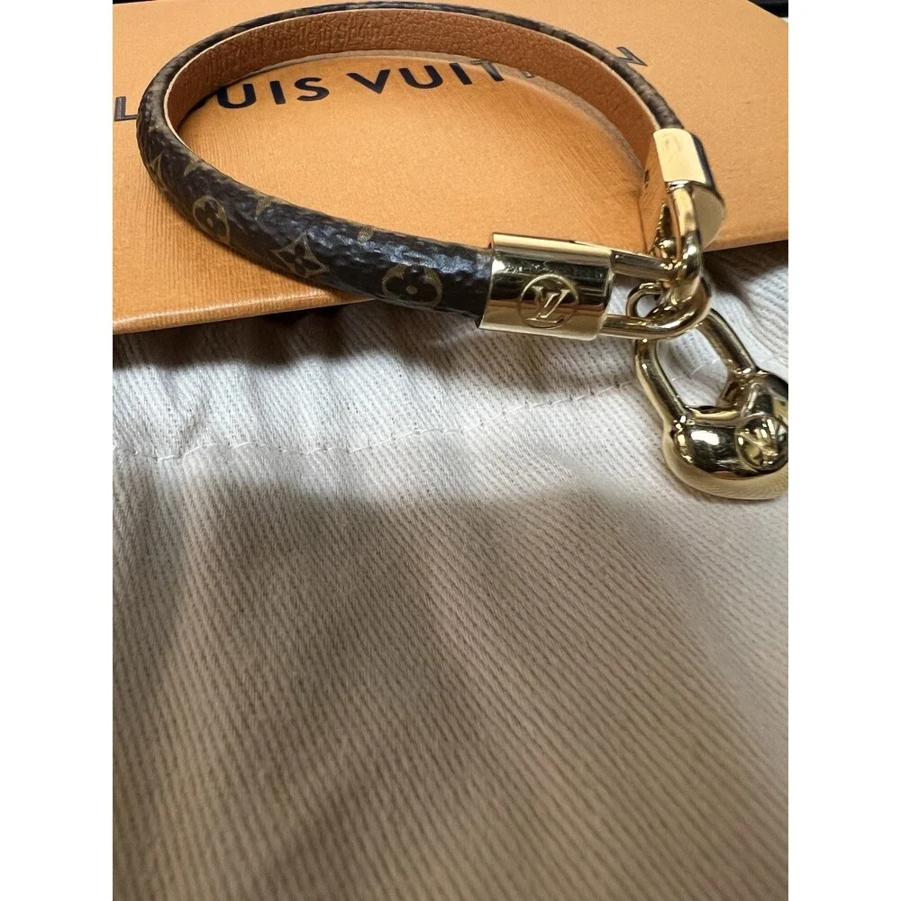 Louis Vuitton new tags